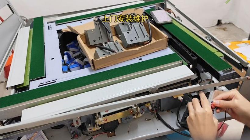 麻将机台面布起皱​